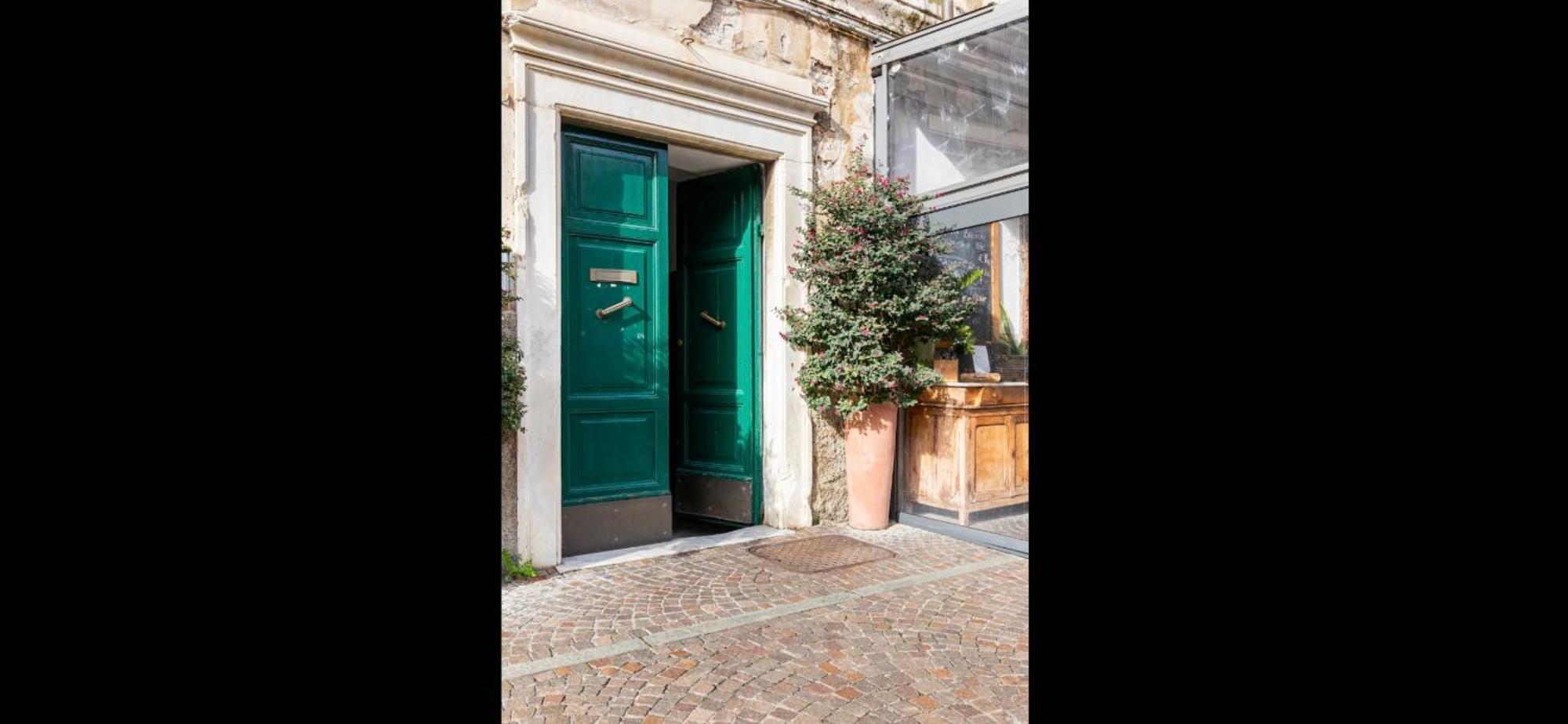 Cocoon, Atypical Flat In Historic Center & Breakfast Leilighet Sarzana Eksteriør bilde