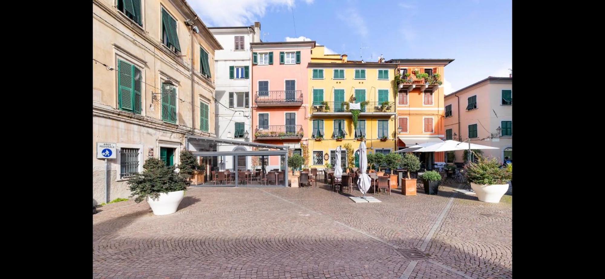 Cocoon, Atypical Flat In Historic Center & Breakfast Leilighet Sarzana Eksteriør bilde