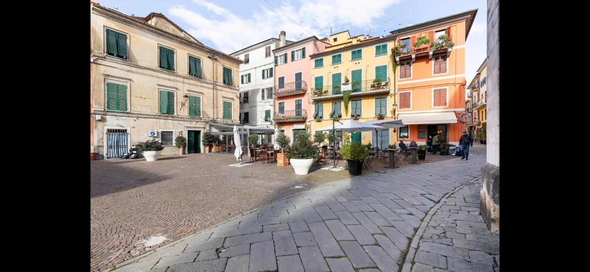 Cocoon, Atypical Flat In Historic Center & Breakfast Leilighet Sarzana Eksteriør bilde