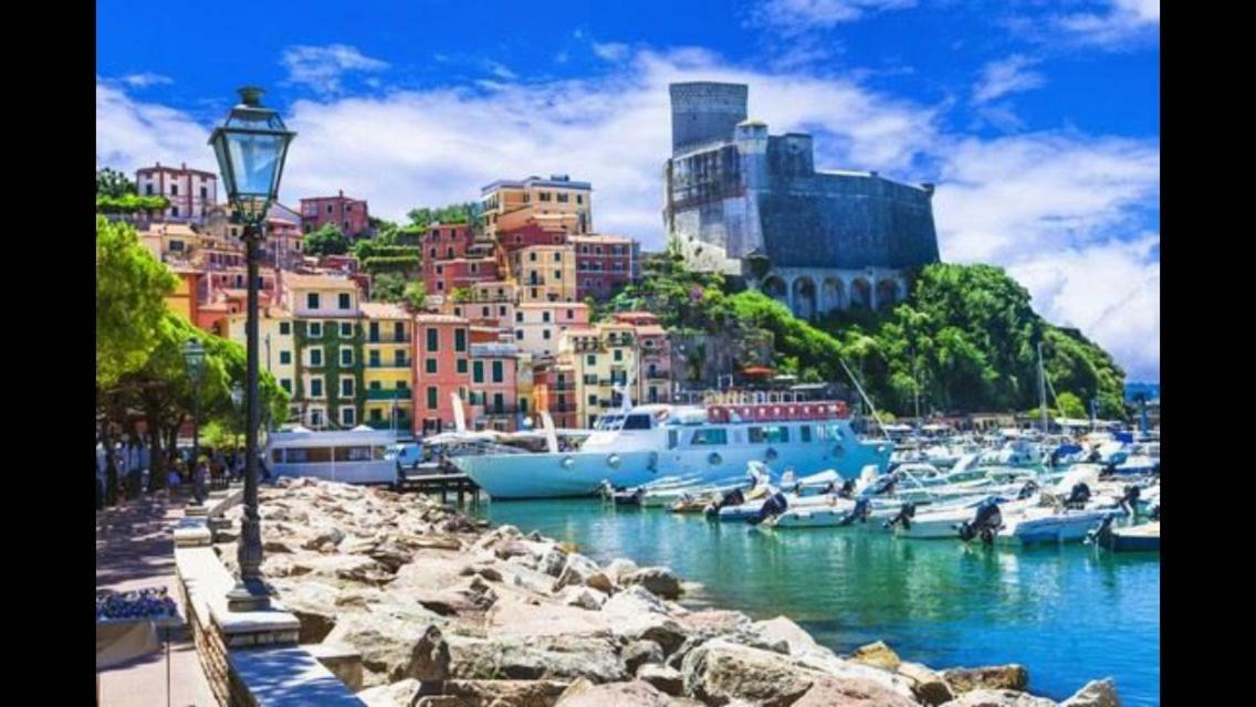 Cocoon, Atypical Flat In Historic Center & Breakfast Leilighet Sarzana Eksteriør bilde