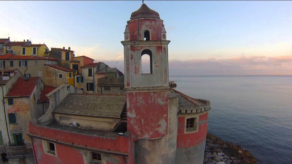Cocoon, Atypical Flat In Historic Center & Breakfast Leilighet Sarzana Eksteriør bilde